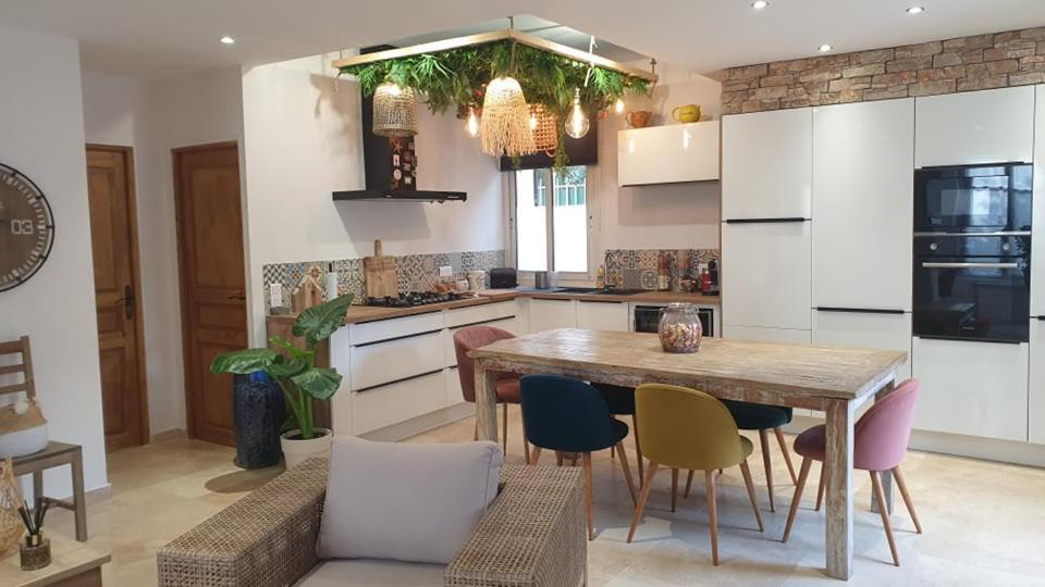 Rdc De Maison Avec Terrasse Barbecue Toulon Buitenkant foto
